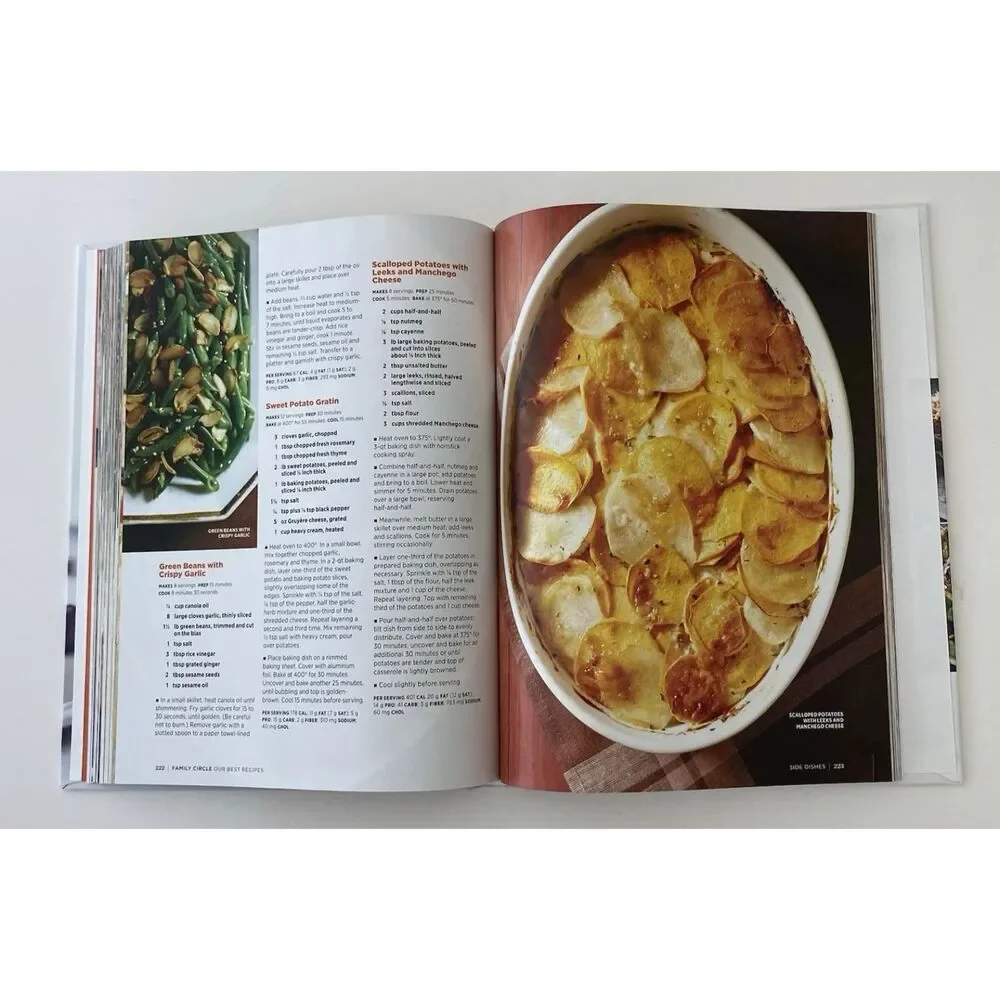 FAMILY CIRCLE OUR BEST RECIPES 2016 by Family Circle